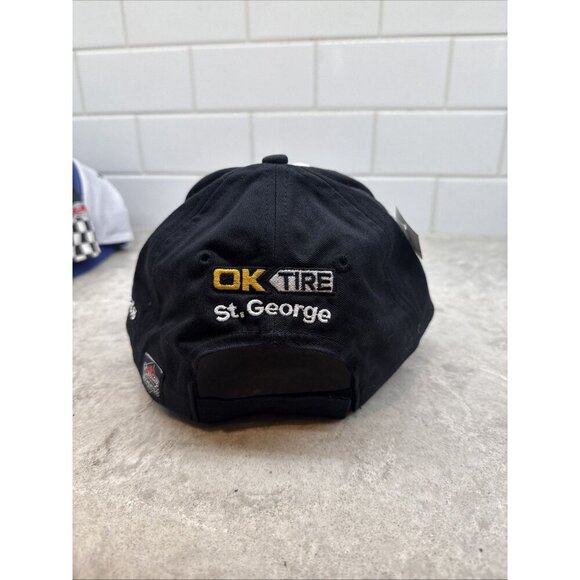 Canada Hockey hat. Choko Authentic. Hockey cap. Red and Black. Brand new w tag - Picture 5 of 8